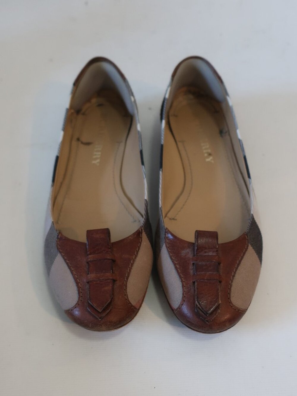 Women Burberry Nova Check Plaid Brown, Multi Ballet Flat W/Buckle 38 EU/US 38